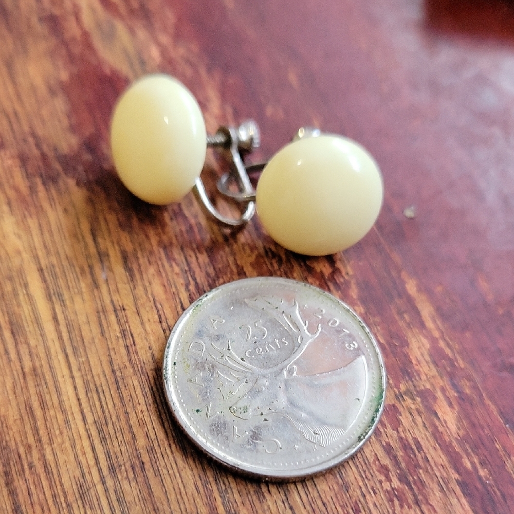 Elegant Cream Clip-On Earrings